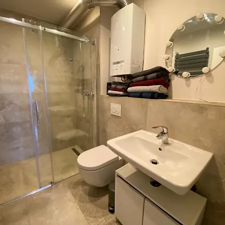 Gemutliches Mit Loggia Und Ausblick Apartman Willich